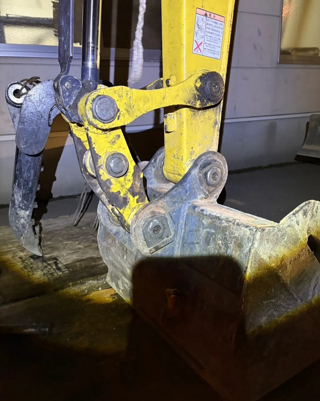 重機のアタッチメント交換🚜